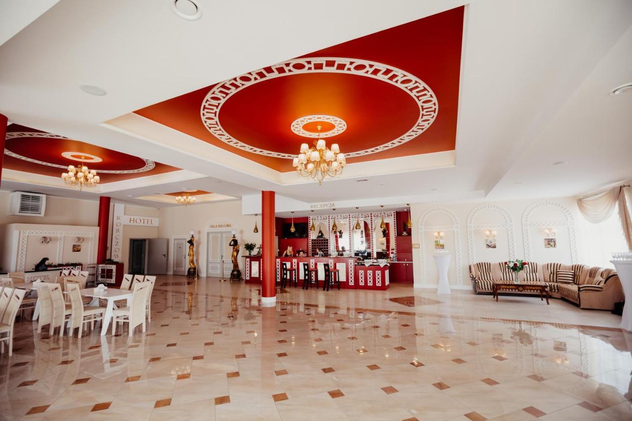 Mlyny  Hotel Korczowa מראה חיצוני תמונה