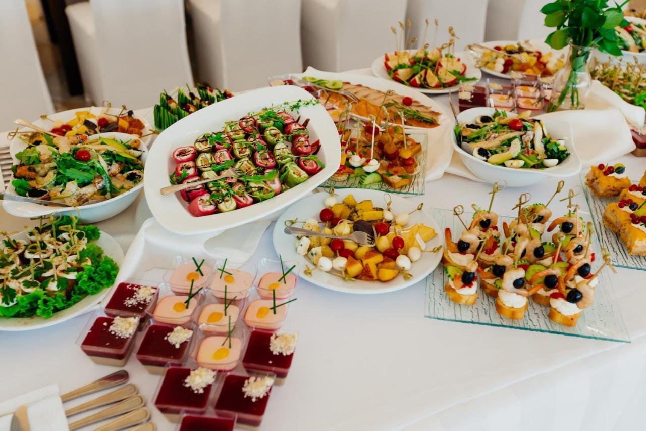 Mlyny  Hotel Korczowa מראה חיצוני תמונה