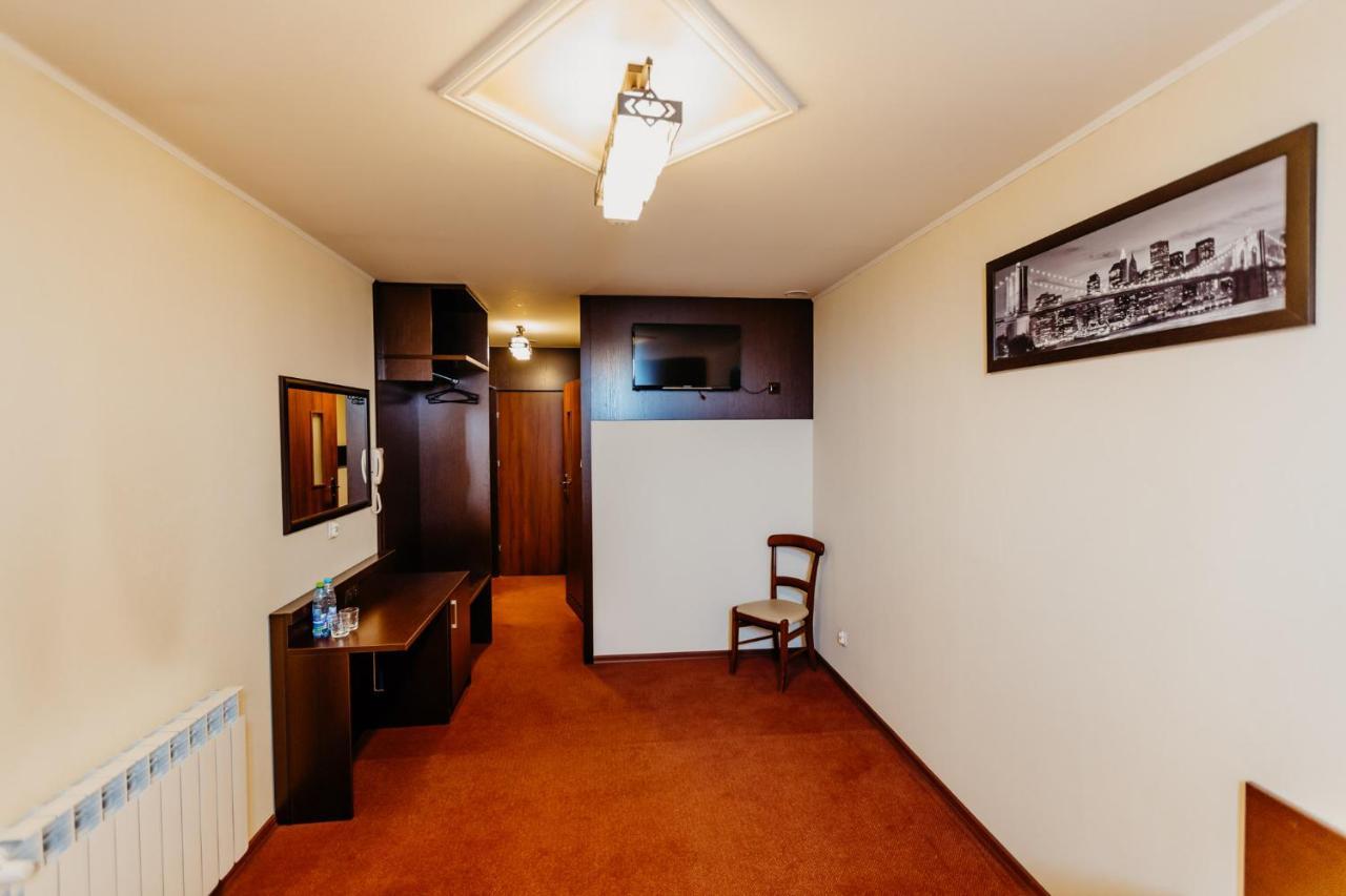 Mlyny  Hotel Korczowa מראה חיצוני תמונה
