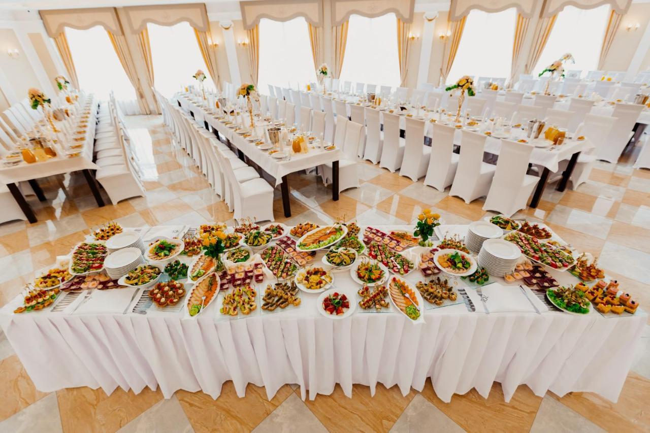 Mlyny  Hotel Korczowa מראה חיצוני תמונה